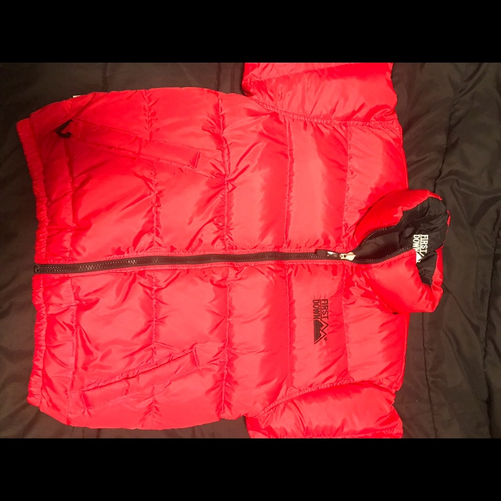 Reversible first down jacket